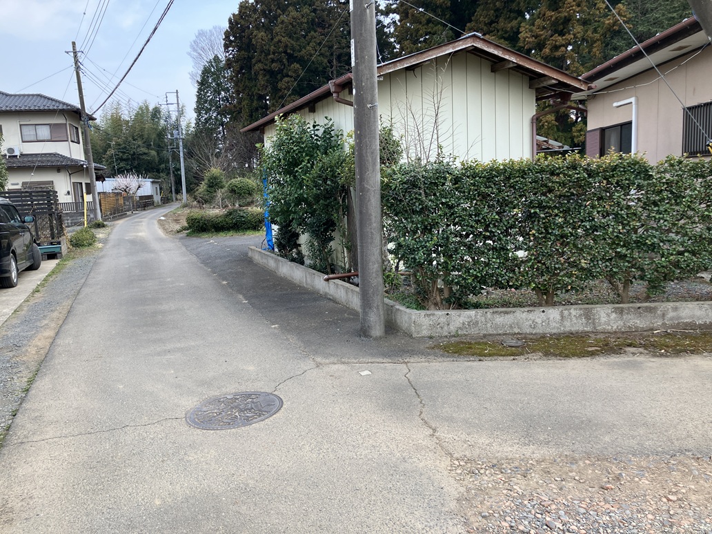 水戸市加倉井町　土地121坪　築30年 24坪の平家を買取