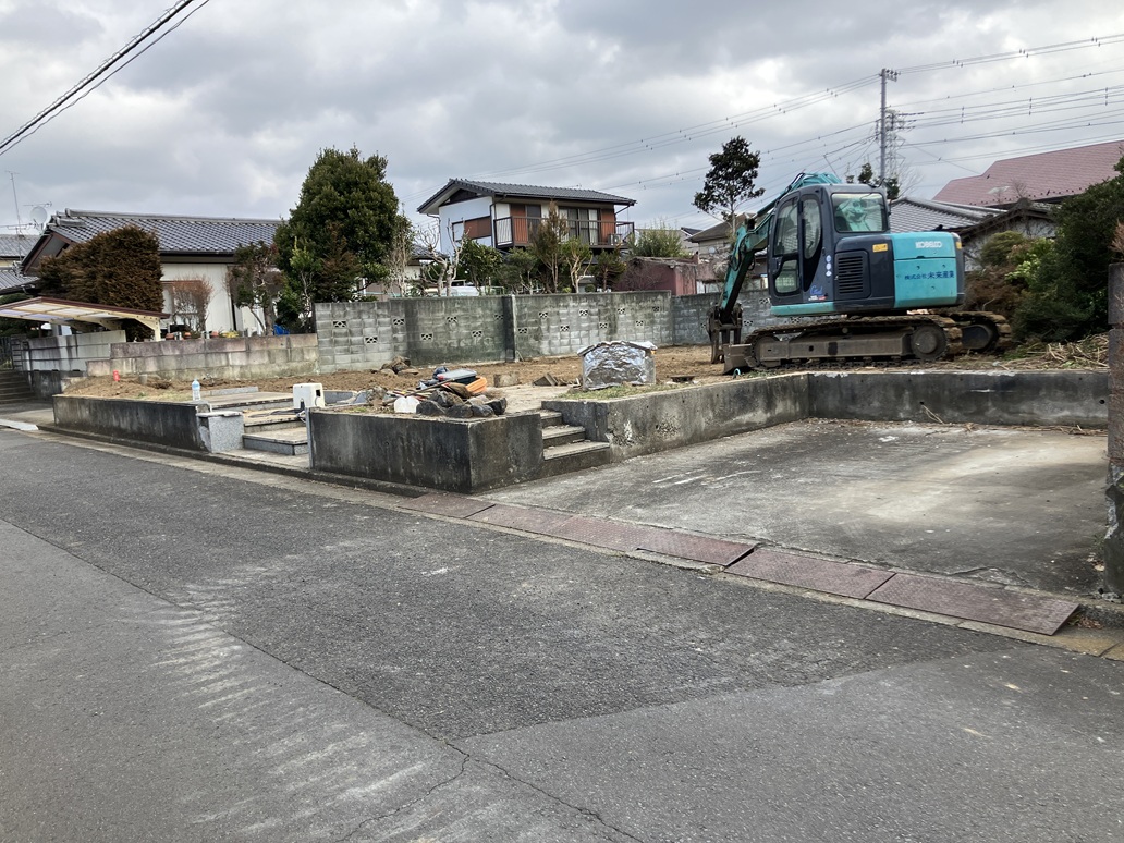 水戸市双葉台1丁目　築48年の平家　解体完了