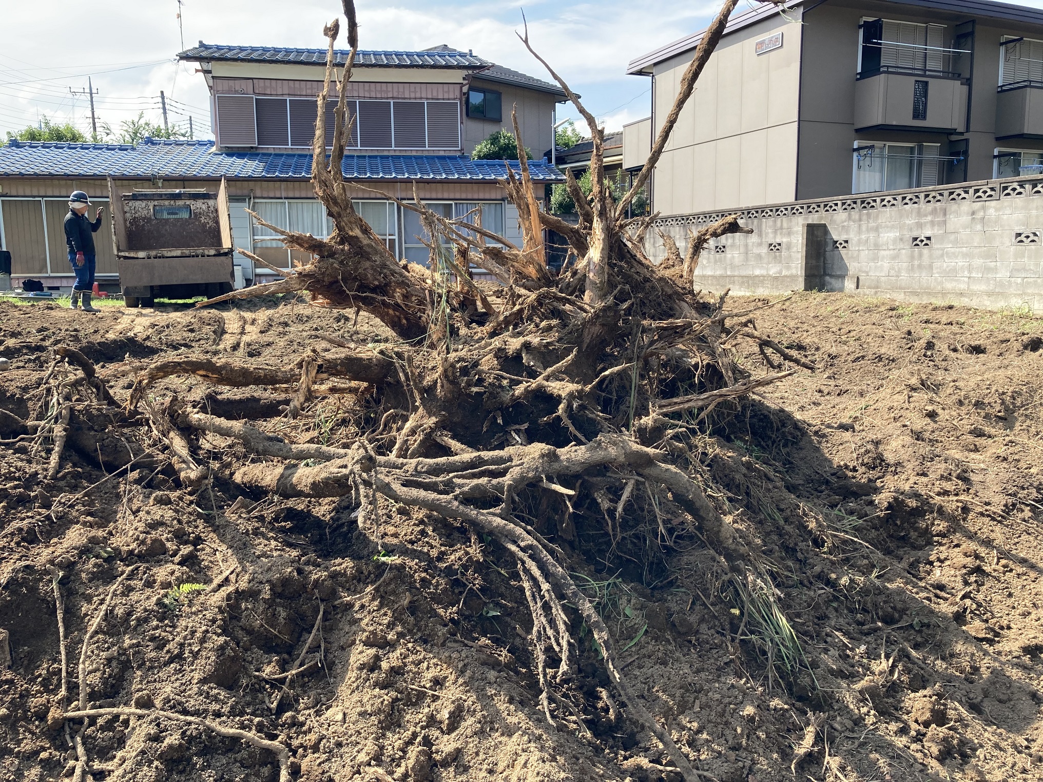 水戸市見川3丁目　土地70坪　730万→698万へ　